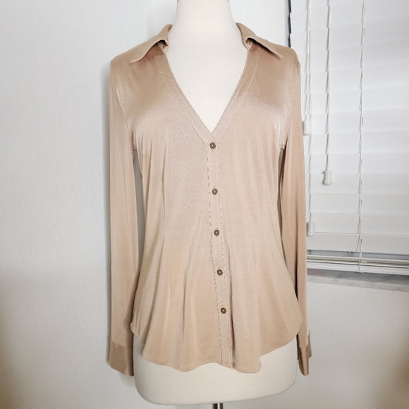 L'AGENCE Dallas Blouse Light Mocha S. - Picture 3 of 9